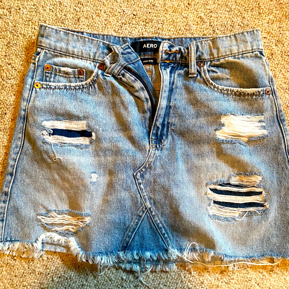 Women’s Aeropostale high rise denim skirt, size 6, New